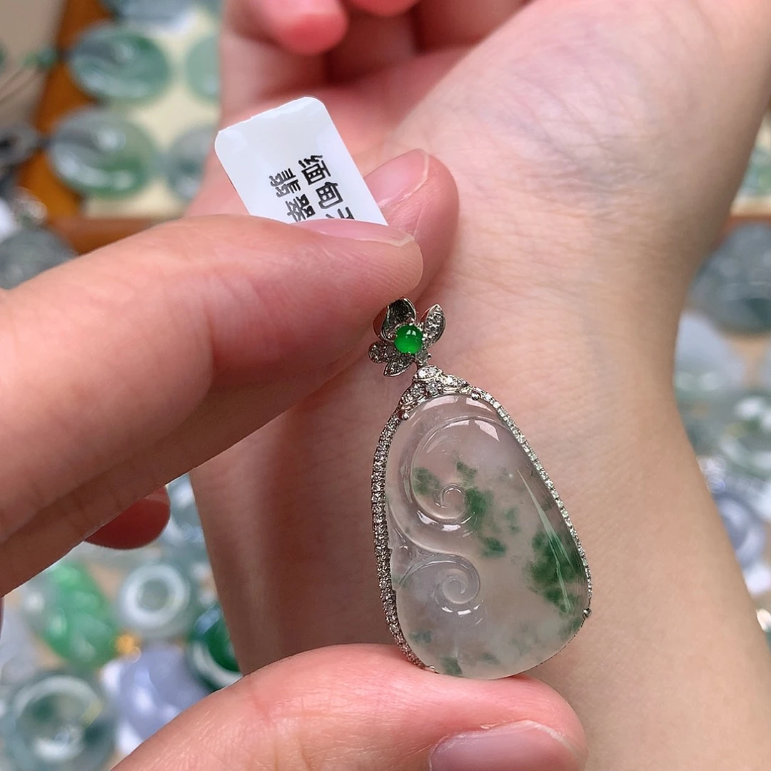 翡翠18K金镶嵌吊坠(不含链)翡翠