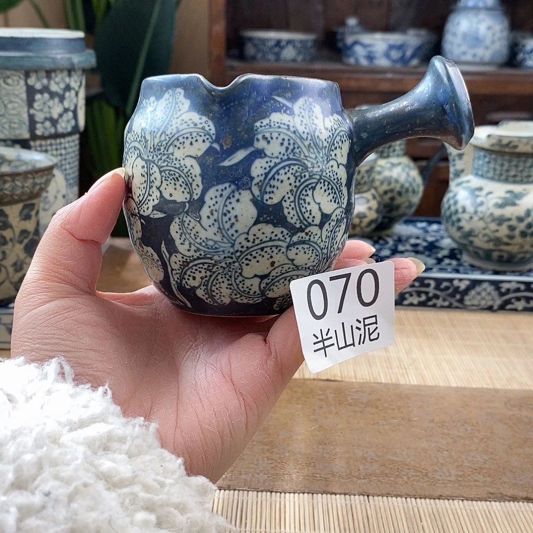 手工手绘青花陶瓷