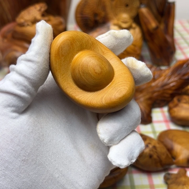 简***乐柏木（崖柏）陈化老料手串把件