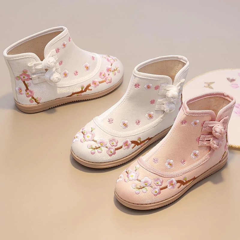 FAVMARTHA汉服靴子女童古风汉服鞋儿童绣花鞋国风小女孩手工棉鞋