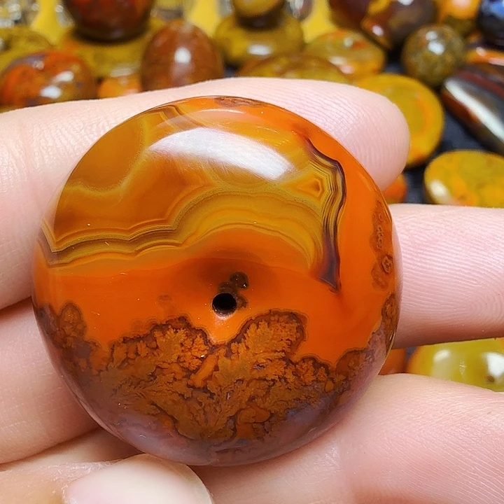 玛瑙/玉髓未镶嵌颈饰