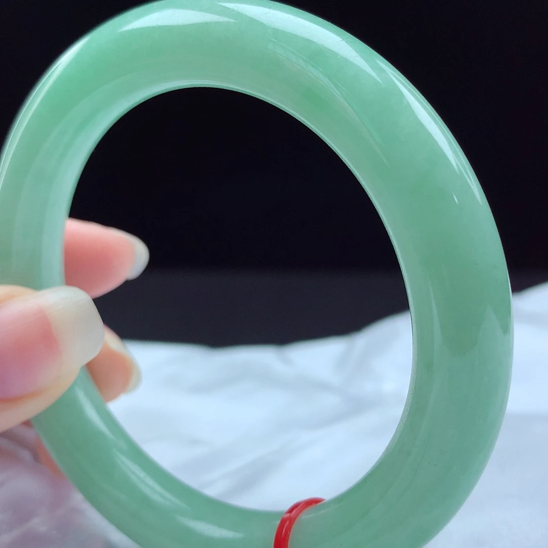 未镶嵌手镯翡翠23079，