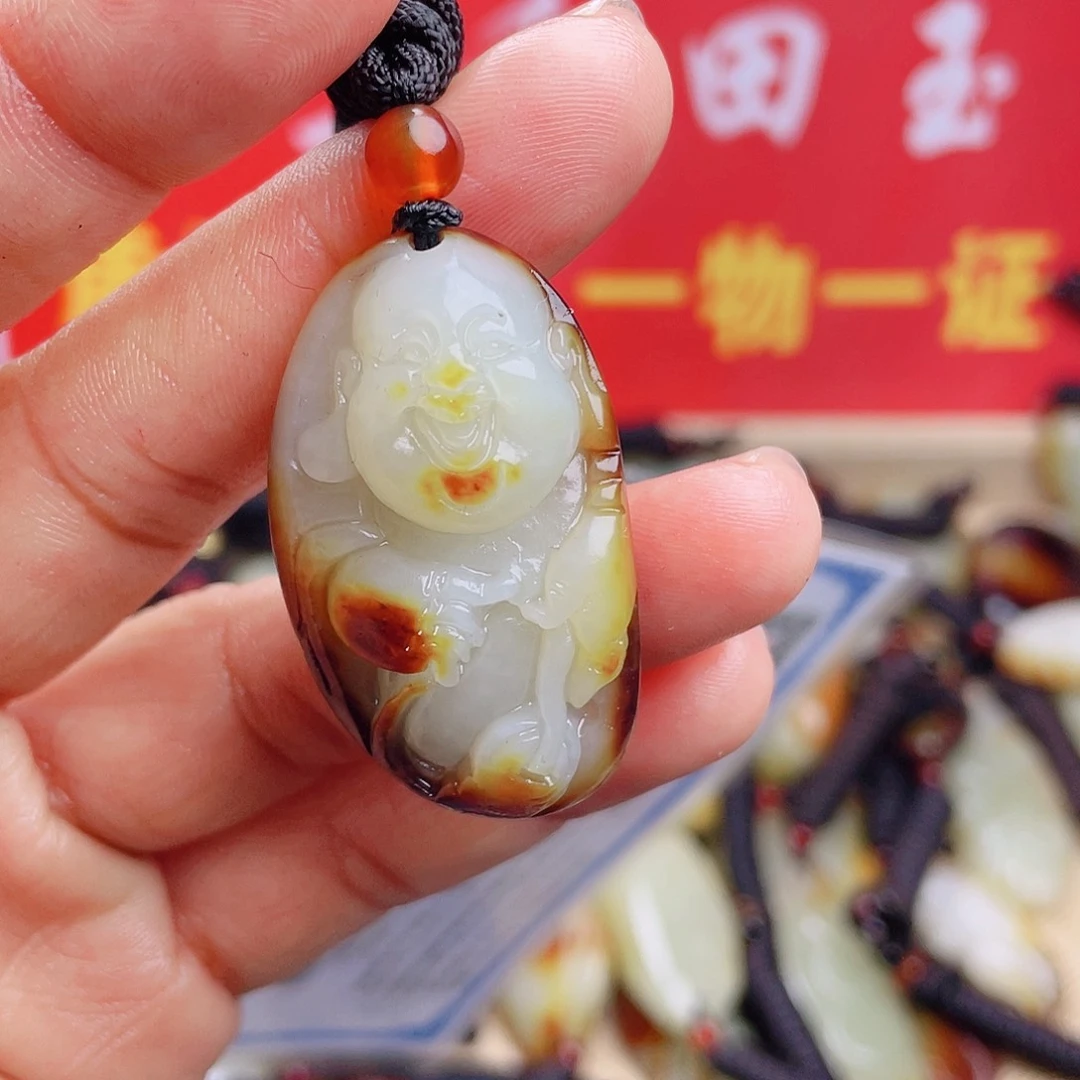 和田玉颈饰未镶嵌