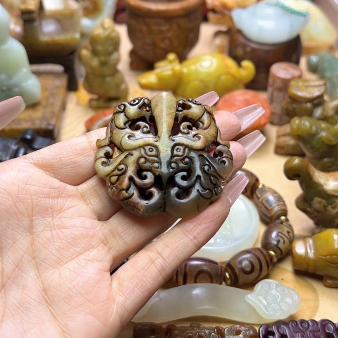 【闪购商品】蛇纹石玉颈饰未镶嵌