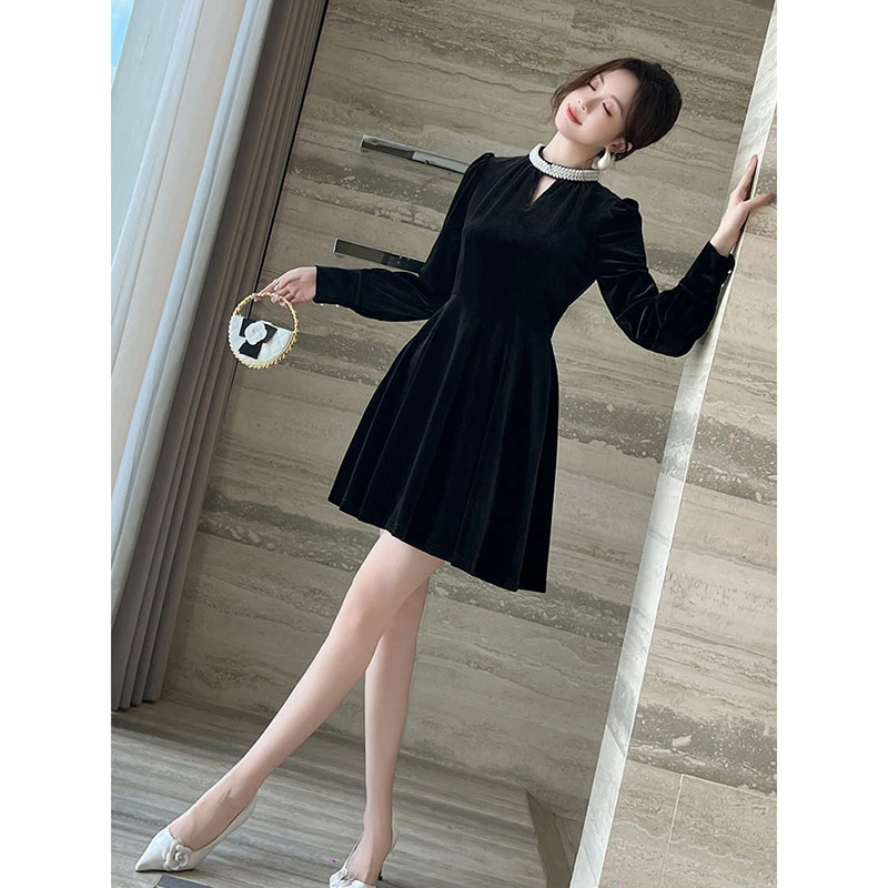 显瘦气质长袖小黑裙黑色复古法式收腰连衣裙40648