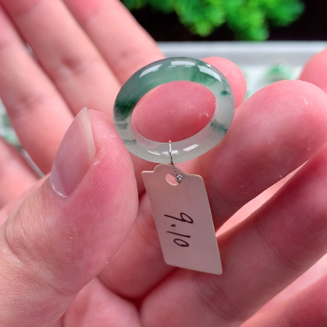 未镶嵌戒指翡翠天然