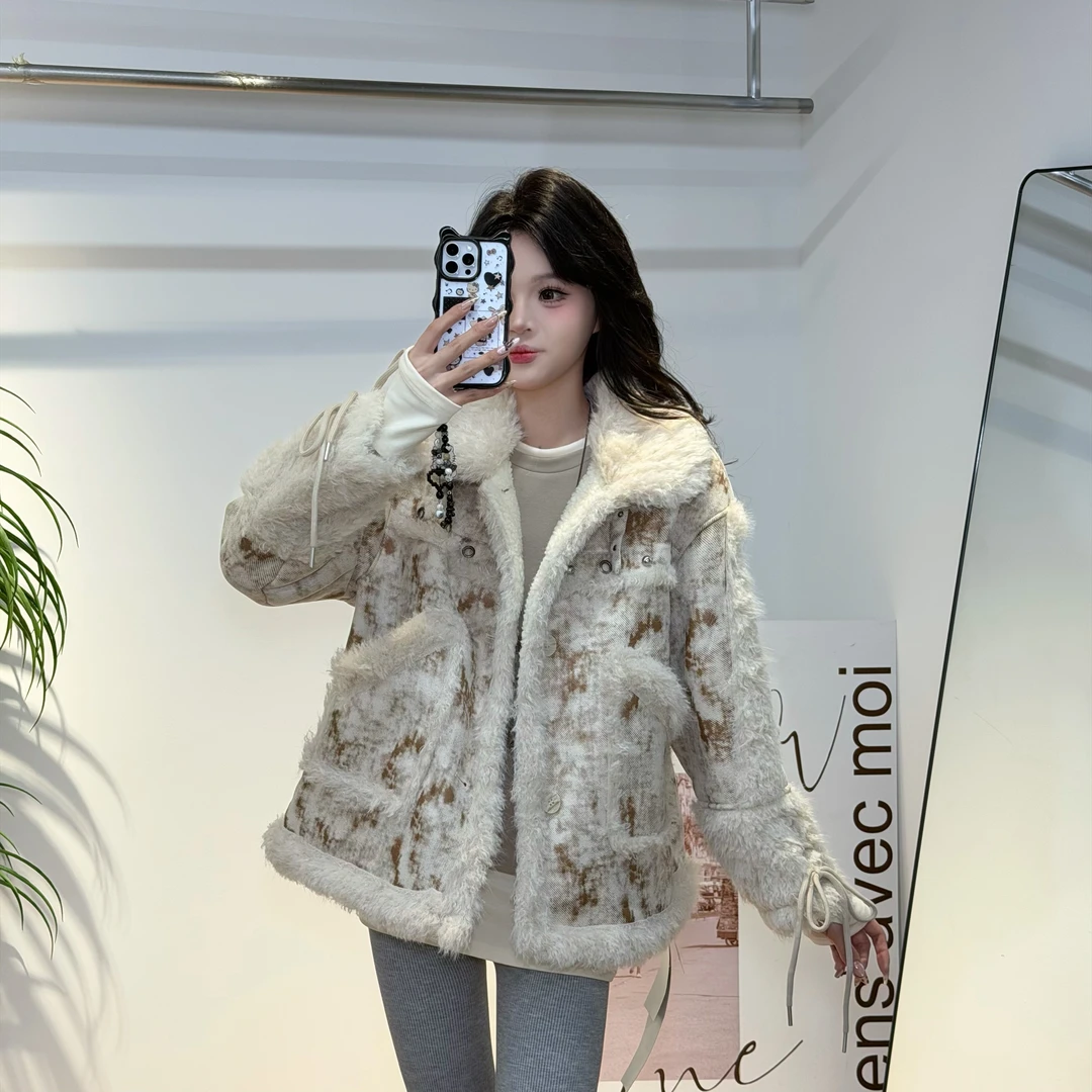 蔡小姐【糯芙杏语】冬季辣妹重工豹纹毛领皮毛一体外套