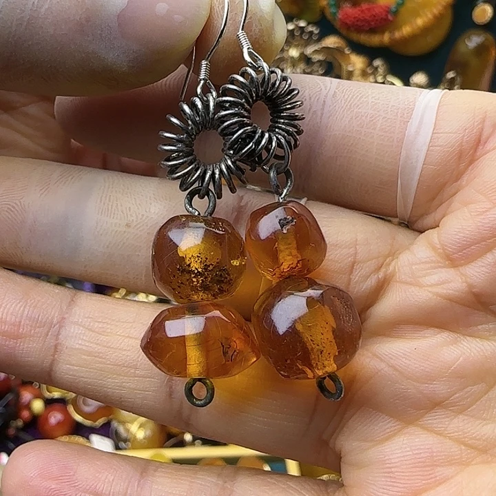 琥珀银S925镶嵌耳饰