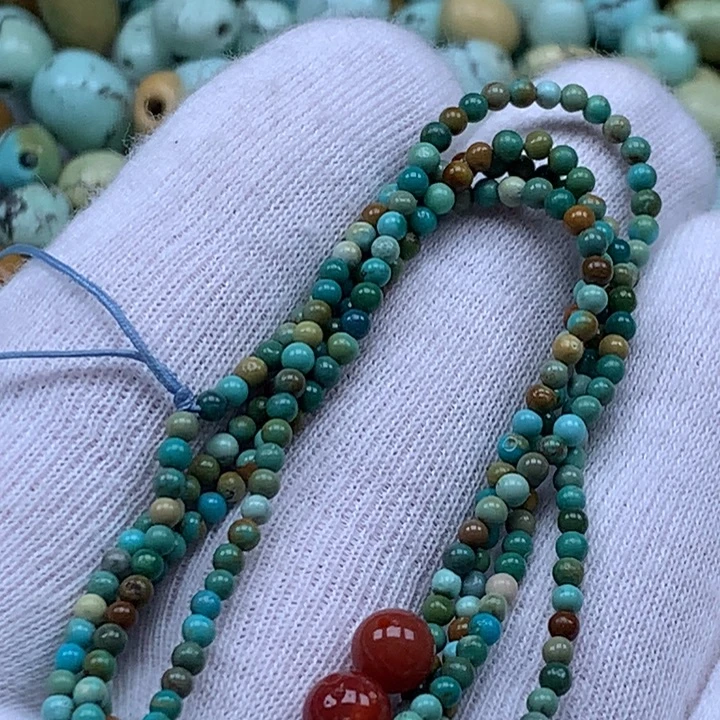 南红玛瑙未镶嵌珠宝奇石