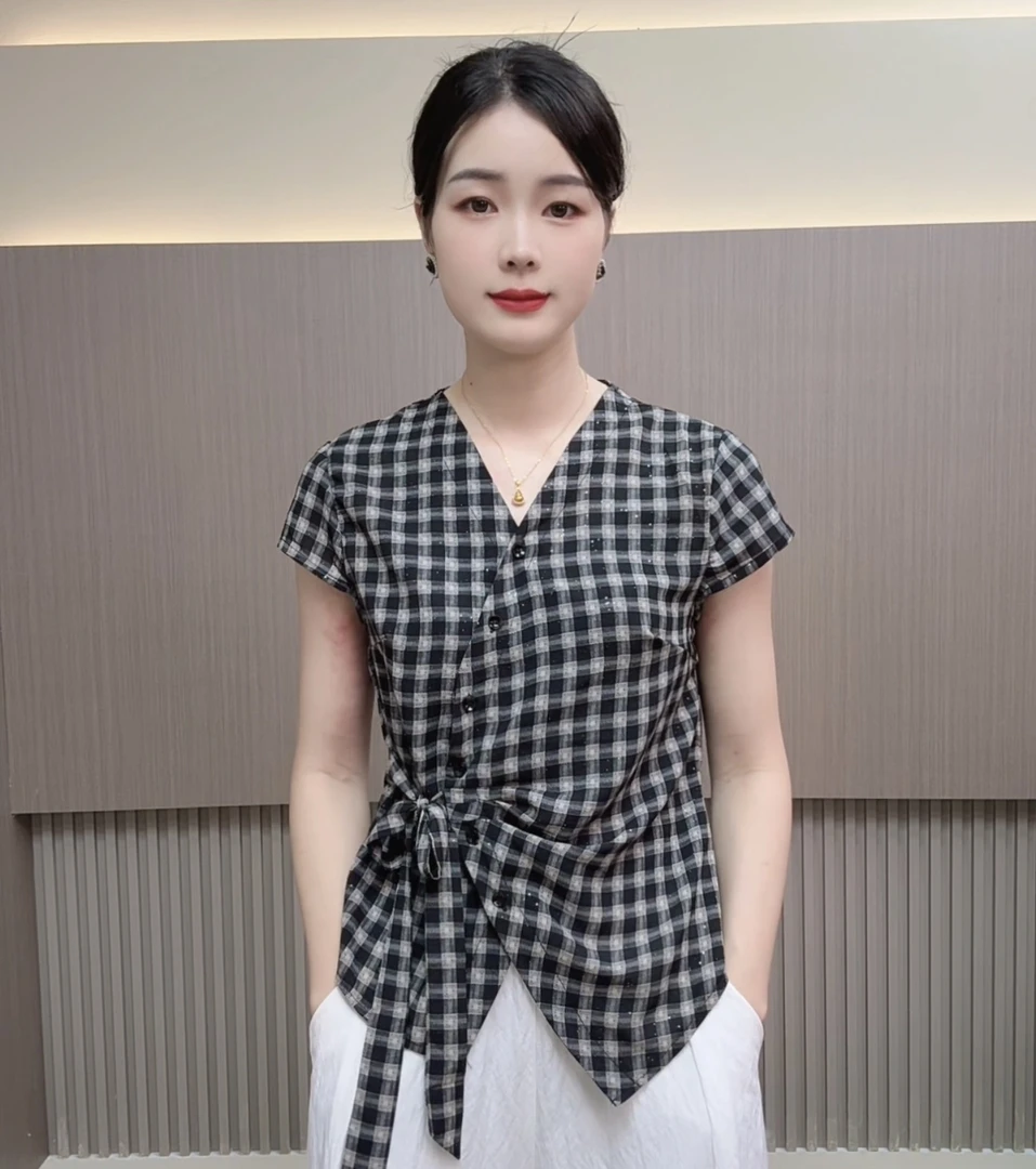 2025夏季新款时尚洋气百搭减龄显瘦短袖气质T恤上衣