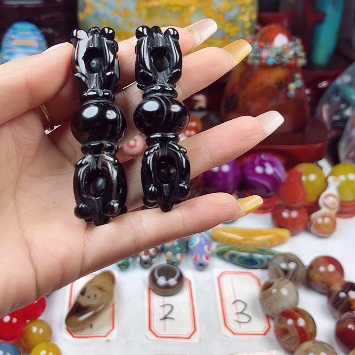 F***e未镶嵌耳饰玛瑙/玉髓