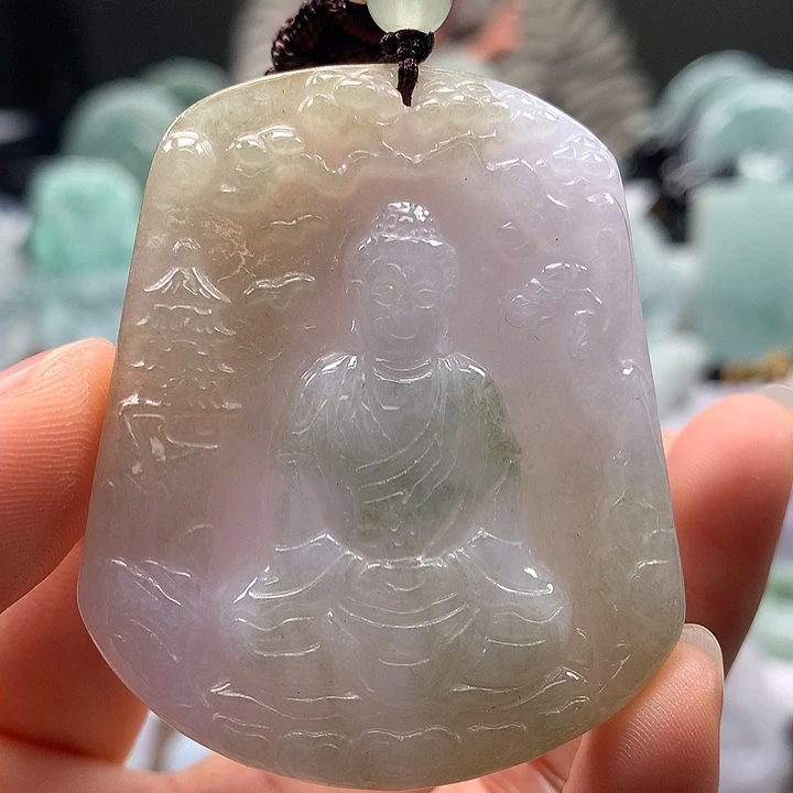 翡翠未镶嵌颈饰大日如来福利