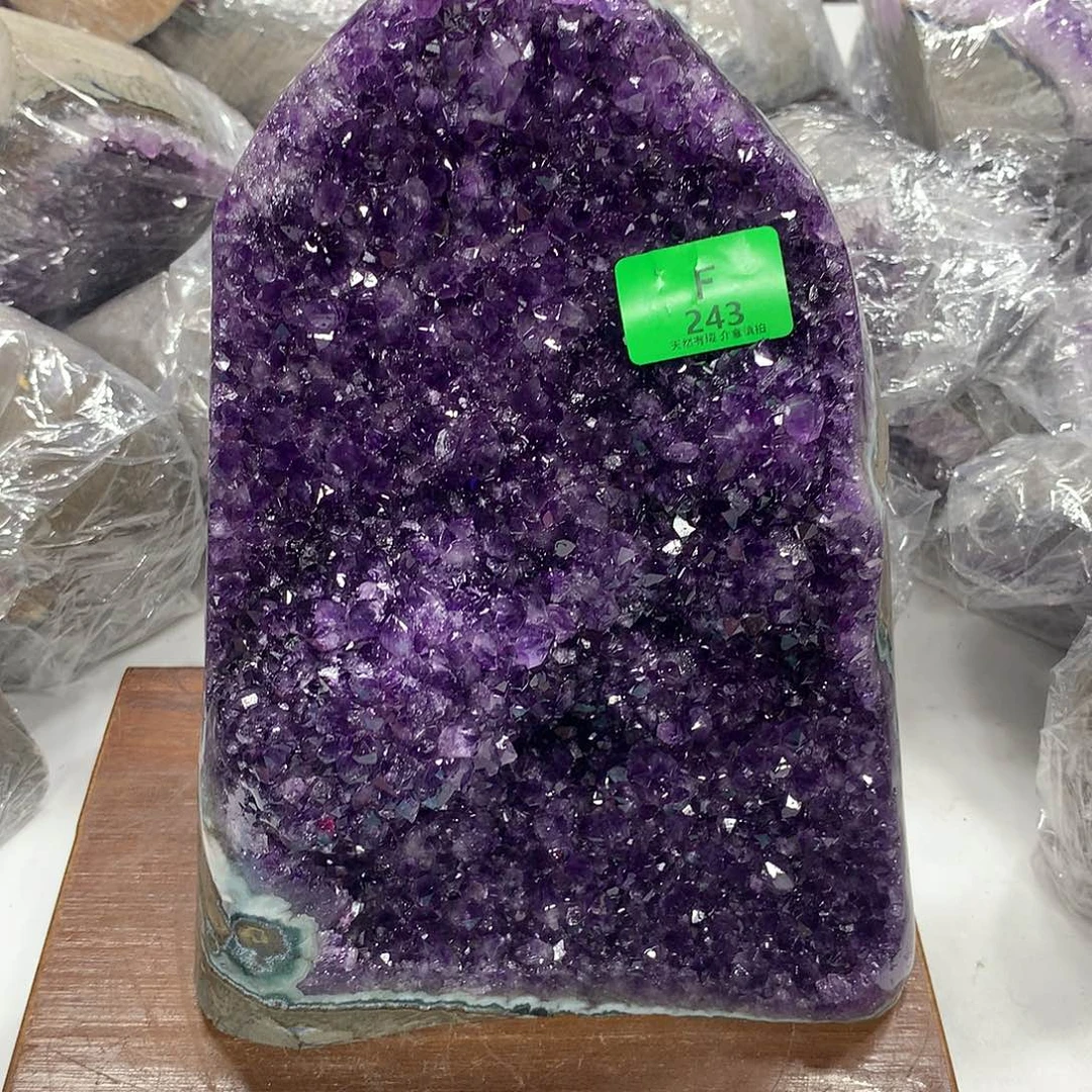 紫晶大型摆件（非配饰）未镶嵌