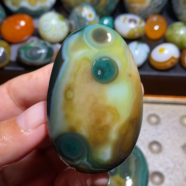 未镶嵌玛瑙/玉髓珠宝半成品