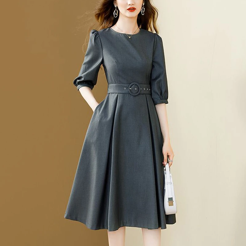 时尚轻奢泡泡袖连衣裙女春季新款妈妈中袖气质收腰显瘦中长款裙子