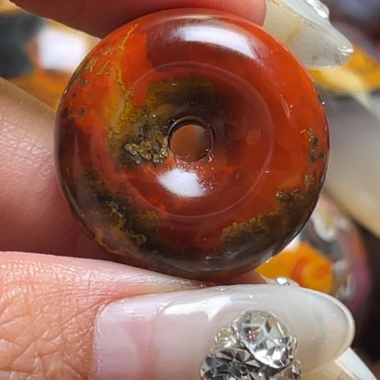 玛瑙/玉髓未镶嵌吊坠