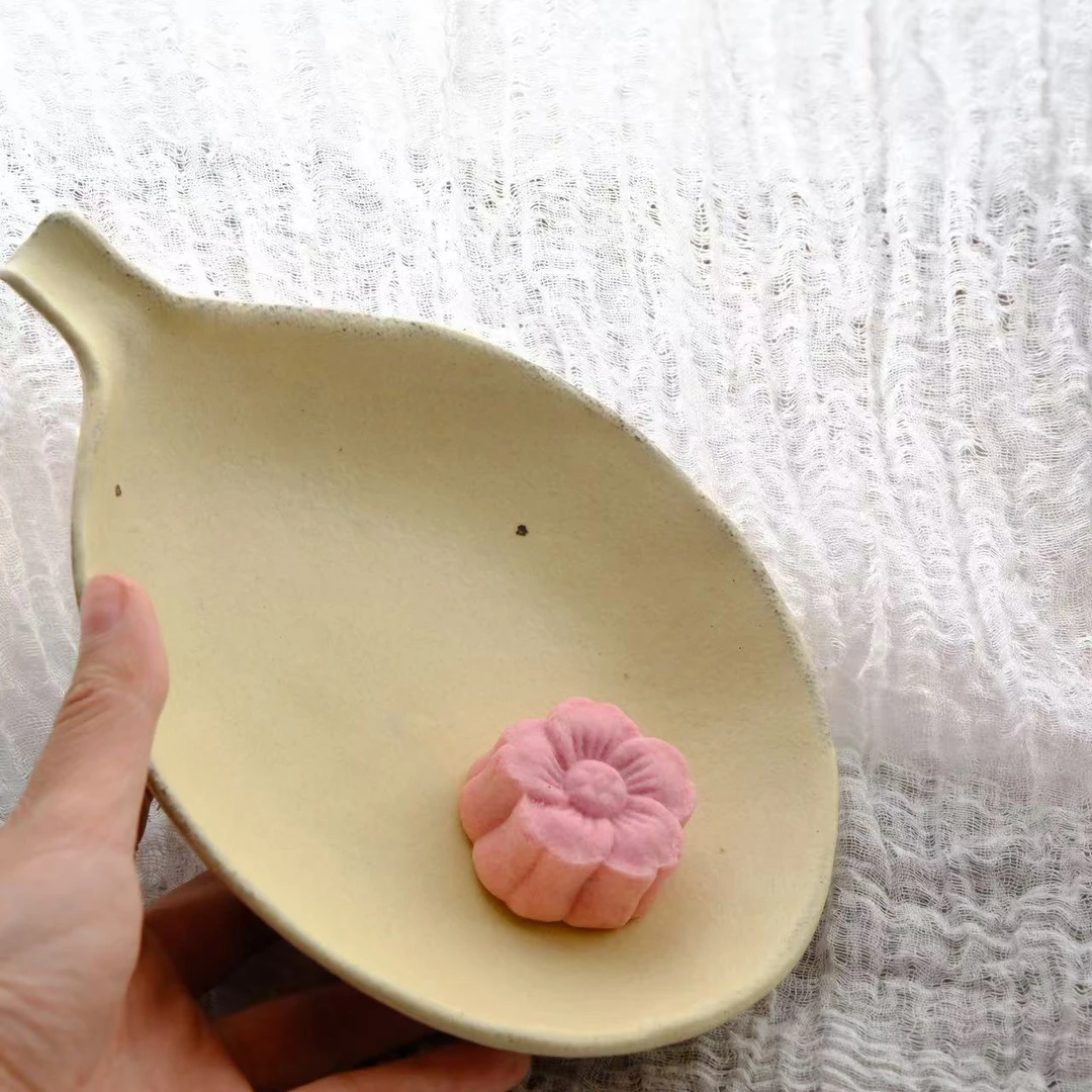 小喜宅 白夜乒乓盘（口径约14.5cm x17cm）