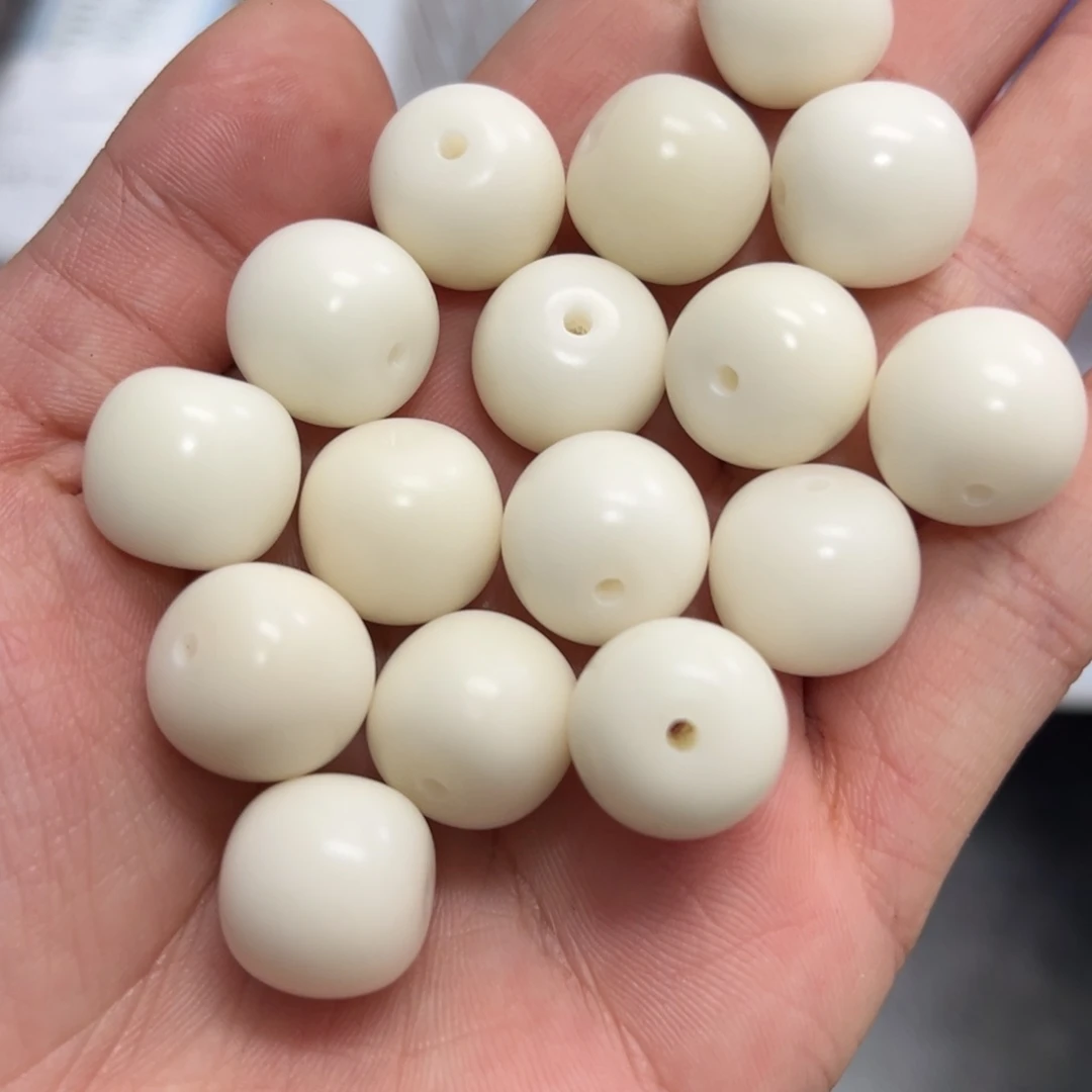 【闪购商品】白玉菩提吊坠c/14 30+5骨瓷白