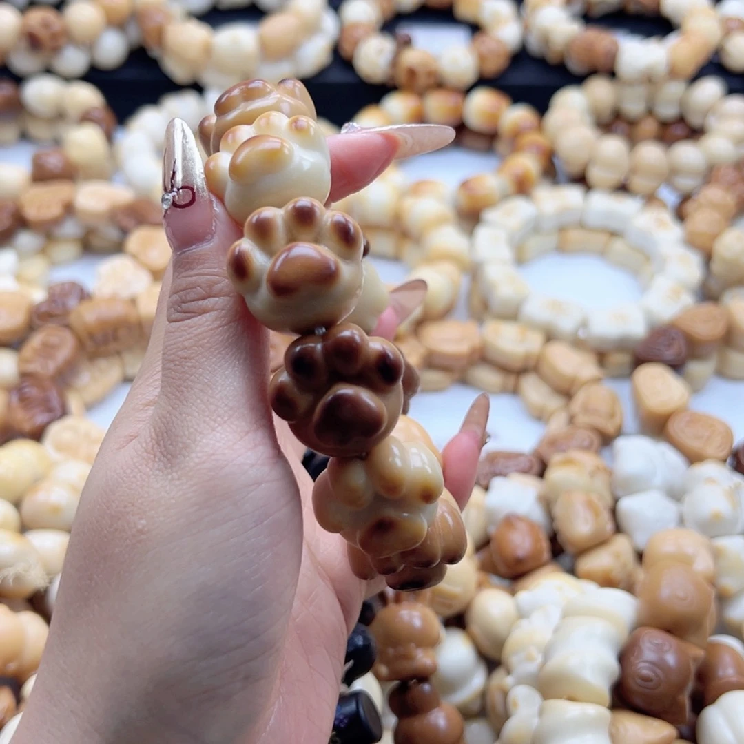 吊坠白玉菩提多宝狗抓加库克配饰