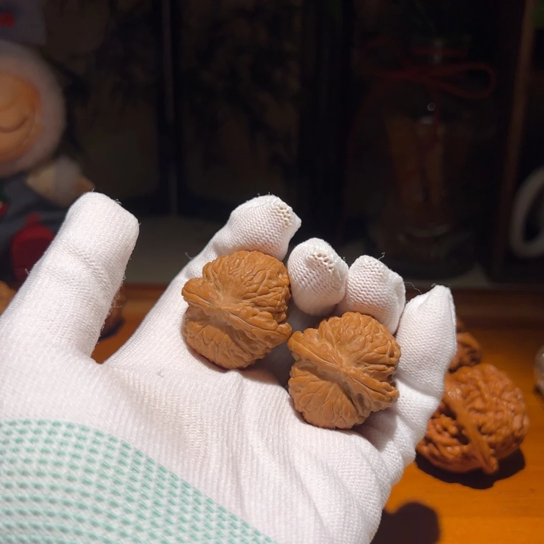 桃核吊坠你**?龙胆31全品