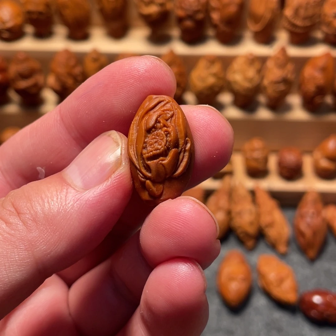 橄榄核手串/手链莲花珠108