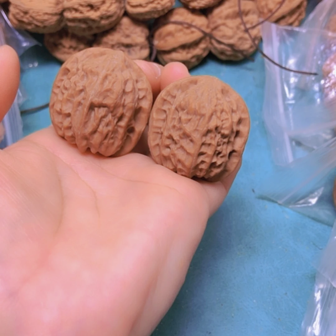 【闪购商品】吊坠核桃35平谷大枣修尖