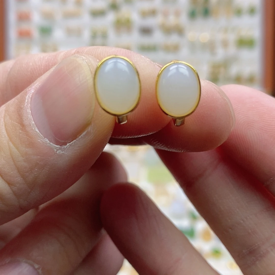 和田玉银S925镶嵌耳饰