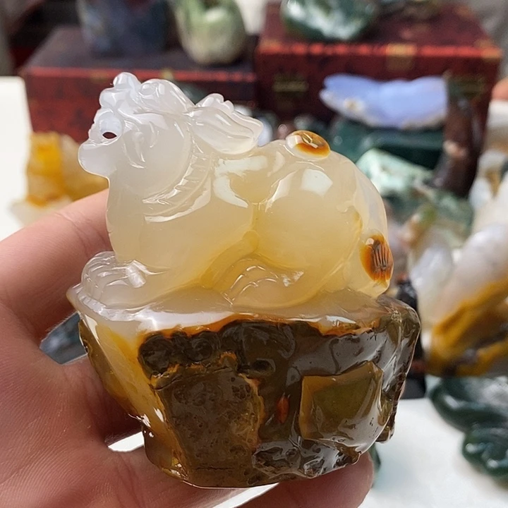 未镶嵌颈饰玛瑙/玉髓