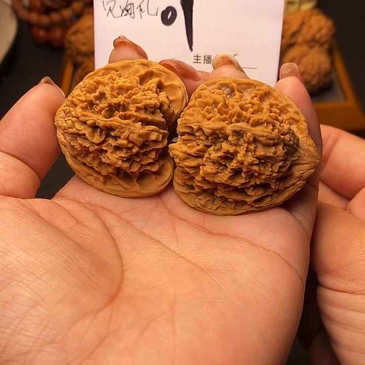 桃核吊坠满天星43无刀痕s