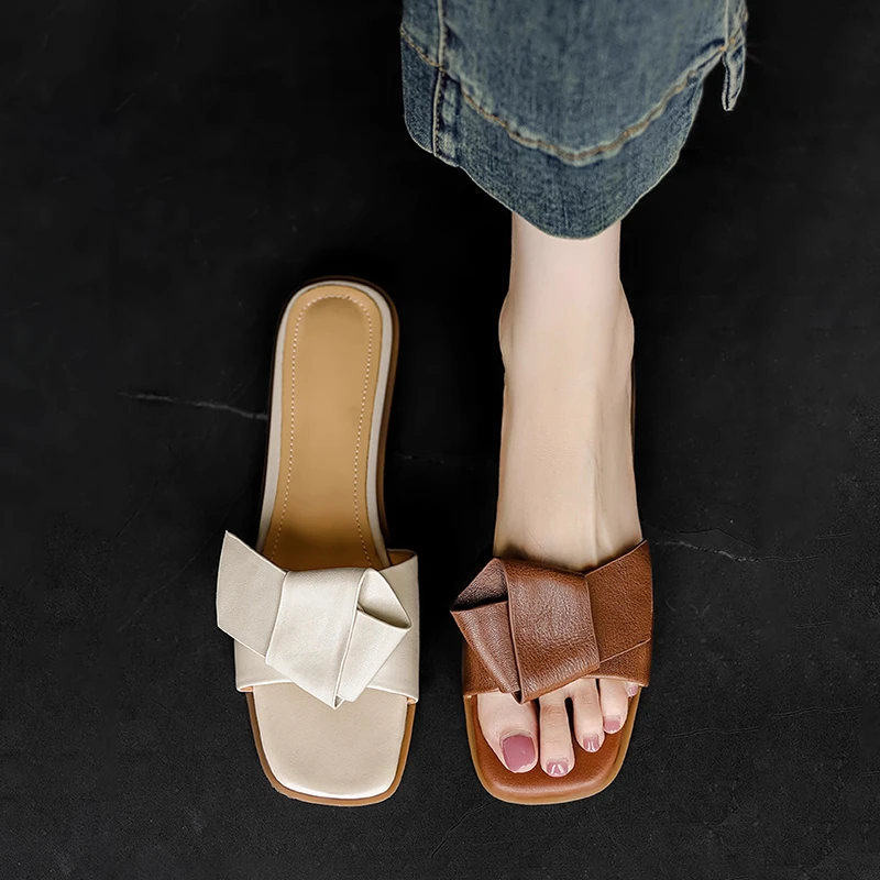 羊皮断码清仓真皮方头法式露趾凉拖鞋女平底2025新款夏季软底凉拖