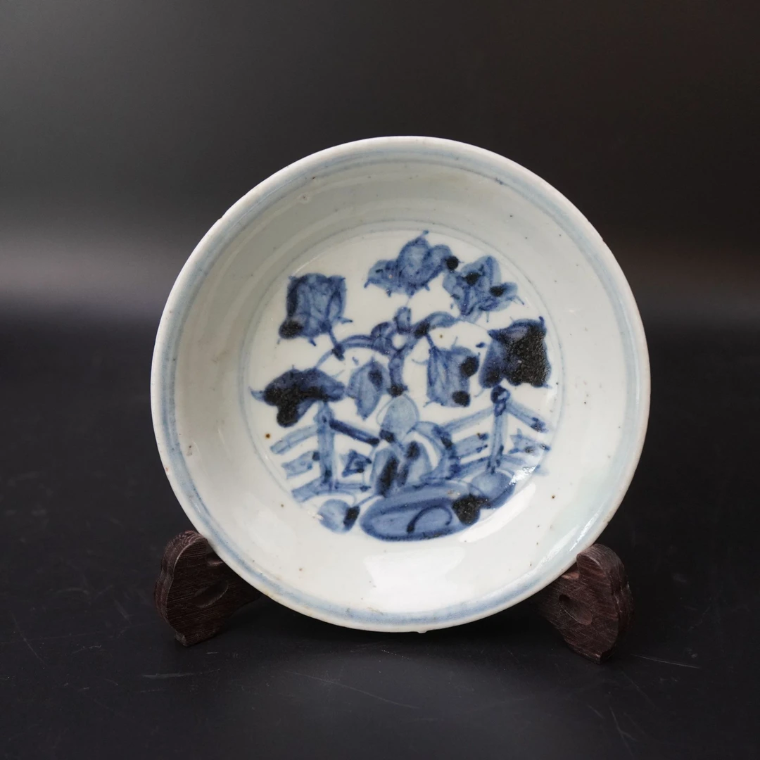 Lot.25100685明早期青花花卉纹盘 直径：约15cm