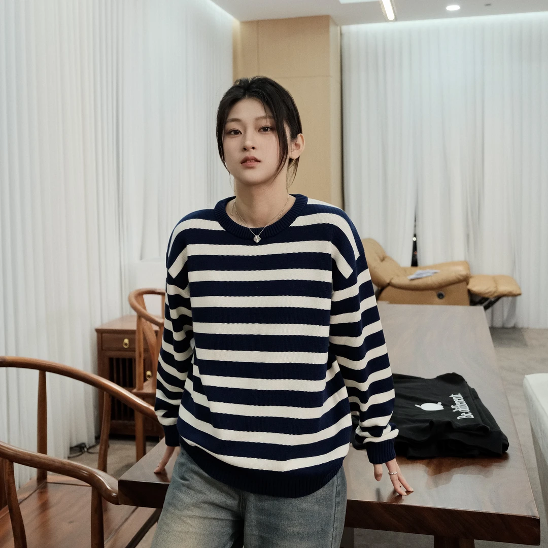 SEASONMARK新款藏青白条纹圆领针织长袖时尚休闲百搭男女同款长袖