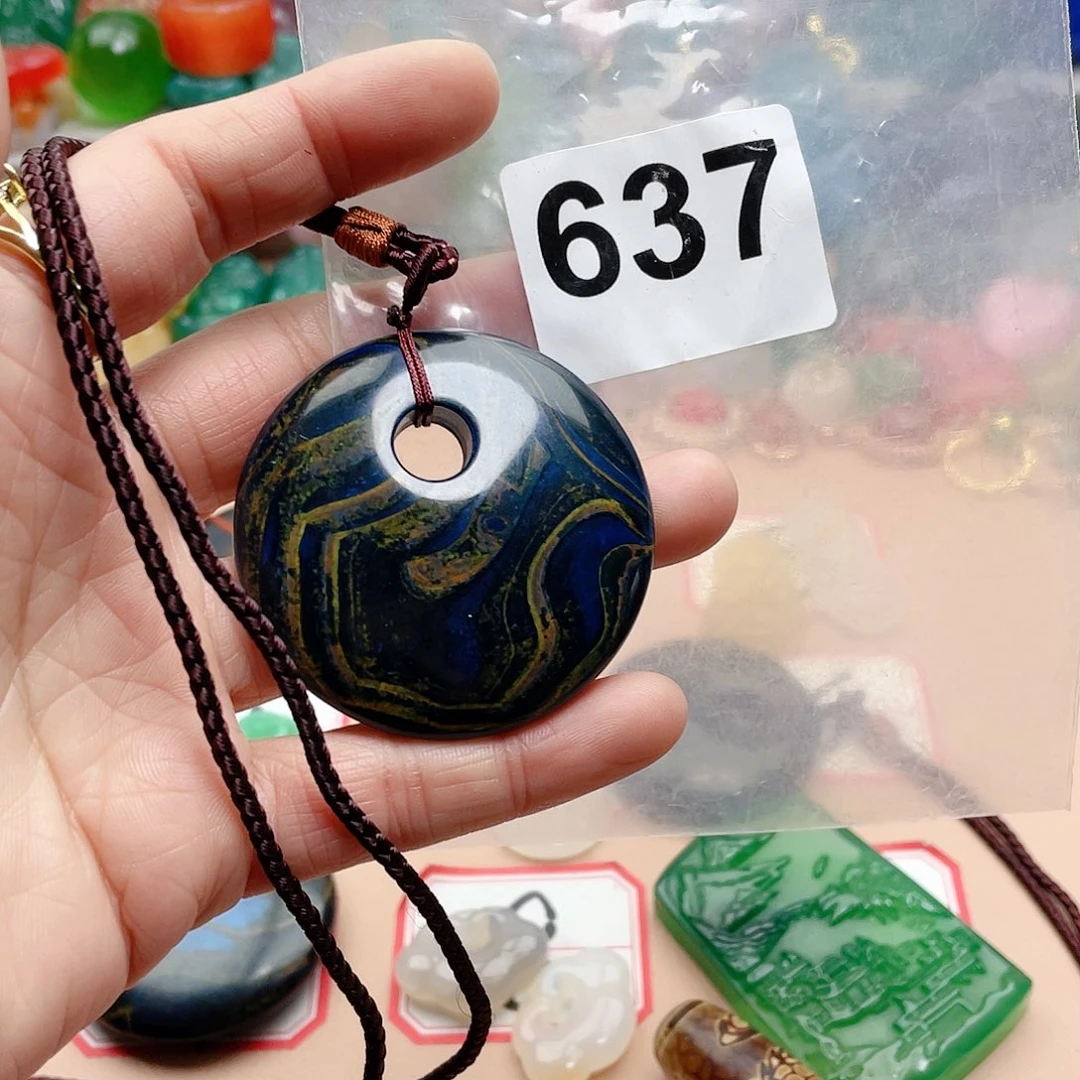 合金颈饰玛瑙/玉髓深**息