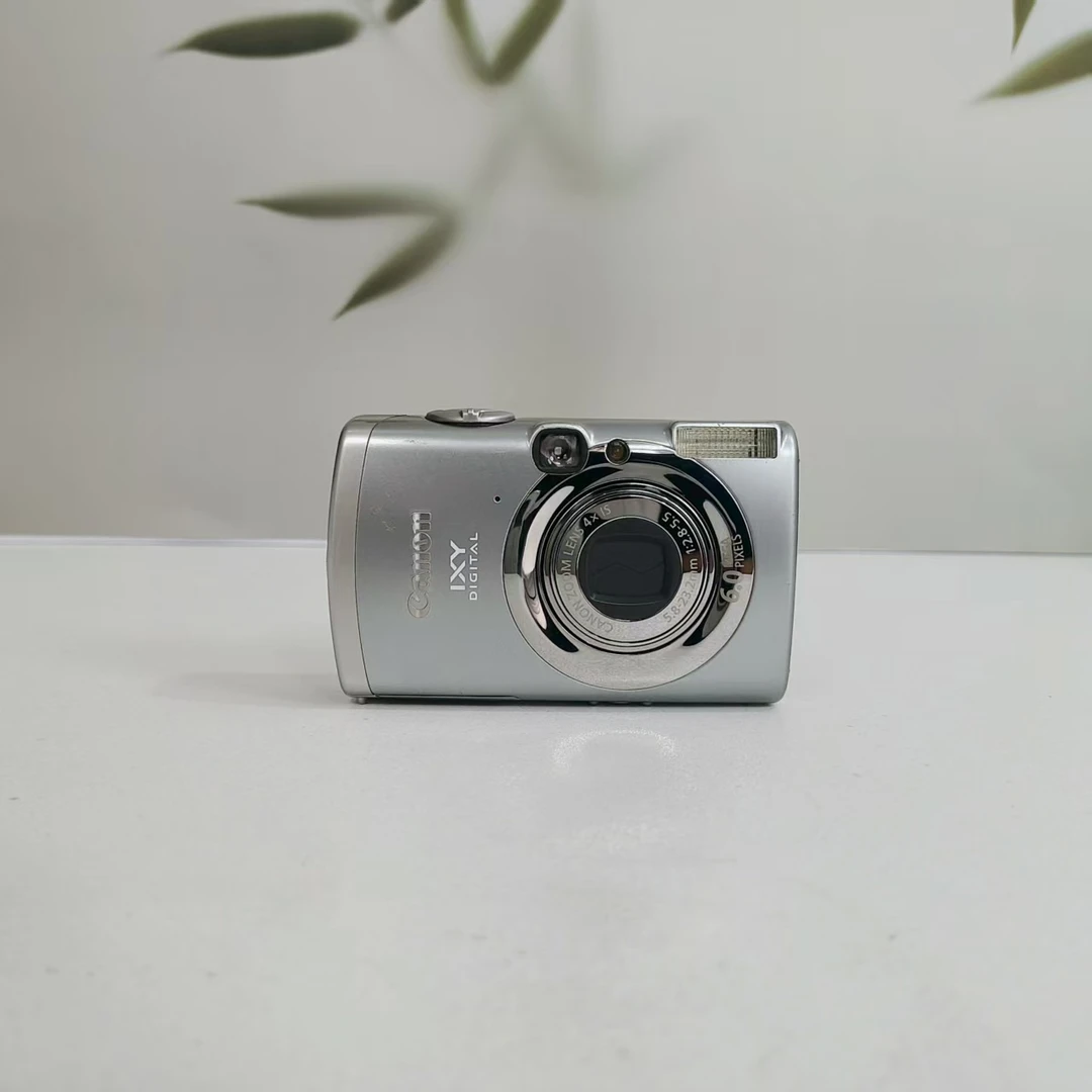 9新 Canon/佳能  ixus800is ccd相机日版 600万像素 4倍光学变焦