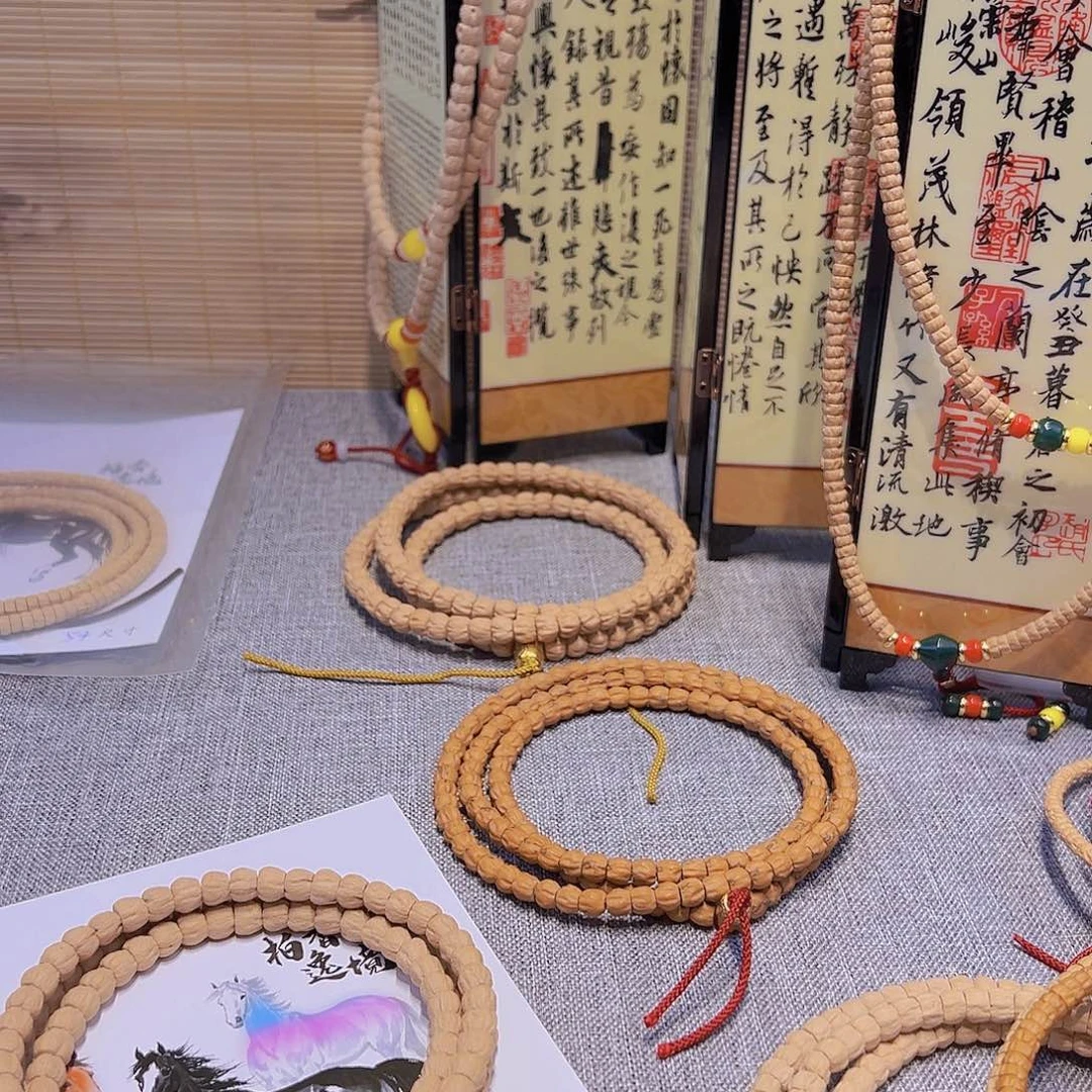 柏香籽/百香籽吊坠背*人