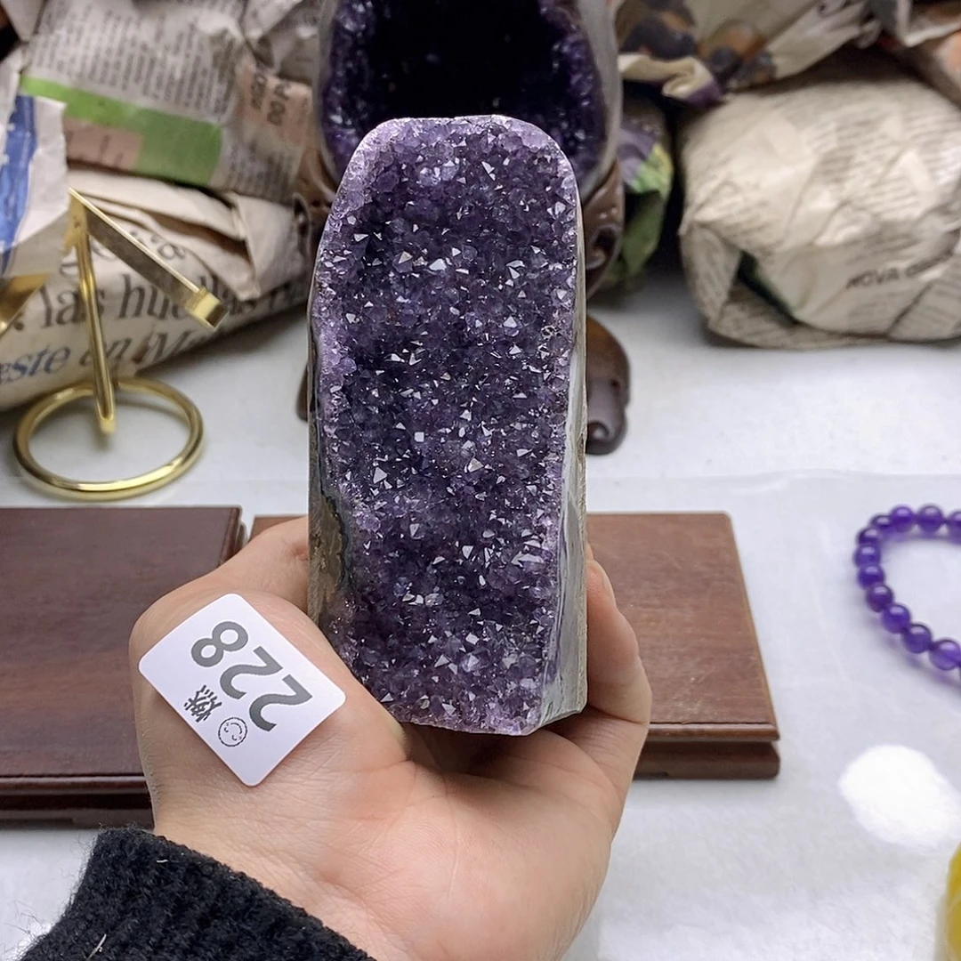紫晶大型摆件（非配饰）未镶嵌