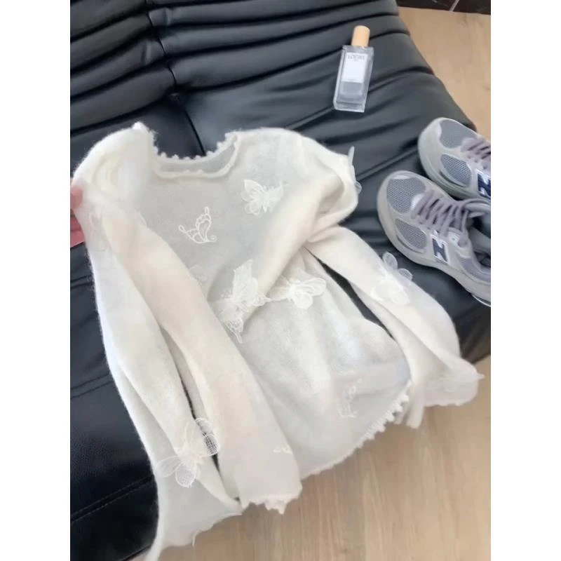 立体蝴蝶白色针织衫毛衣女士2025新款上衣设计感小众韩系早秋穿搭