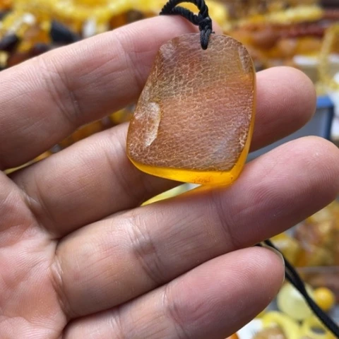 手串蜜蜡未镶嵌吊坠