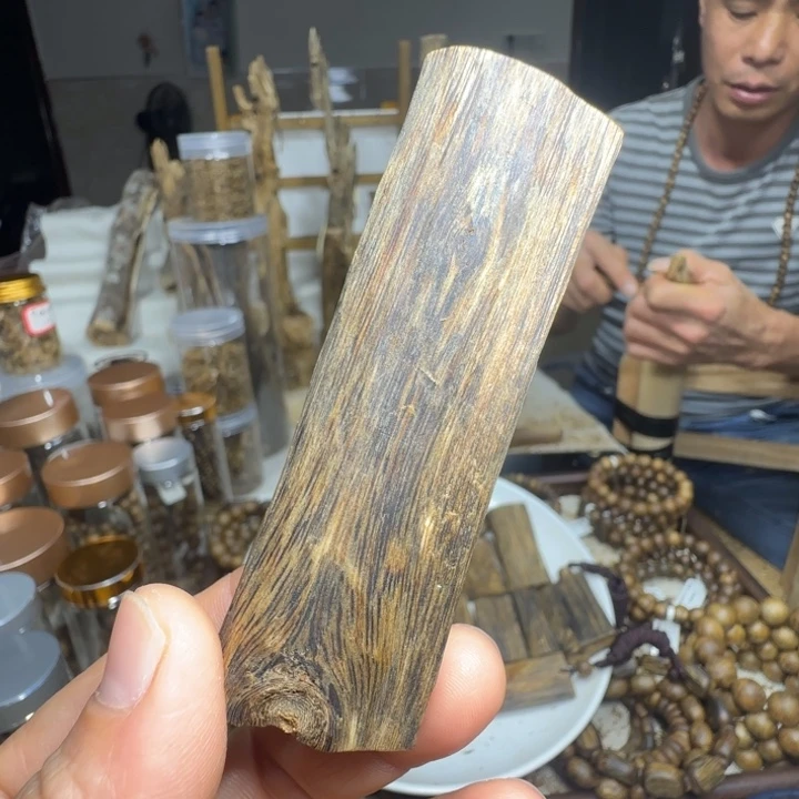 M***x沉香沉香碎屑牌子20克+