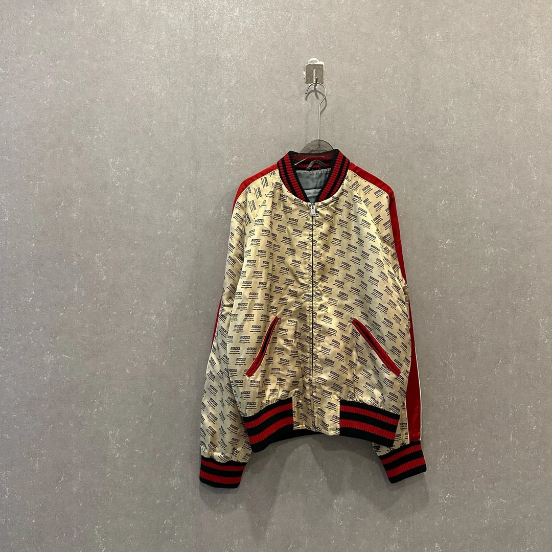 99新 GUCCI/古驰 卡其色满印英文休闲夹克48码/003403