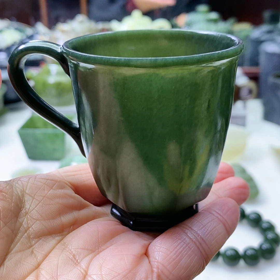 和田玉茶杯未镶嵌