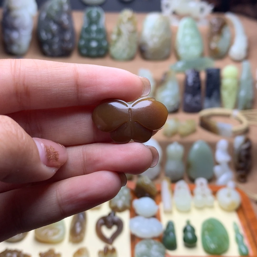 和田玉挂件未镶嵌