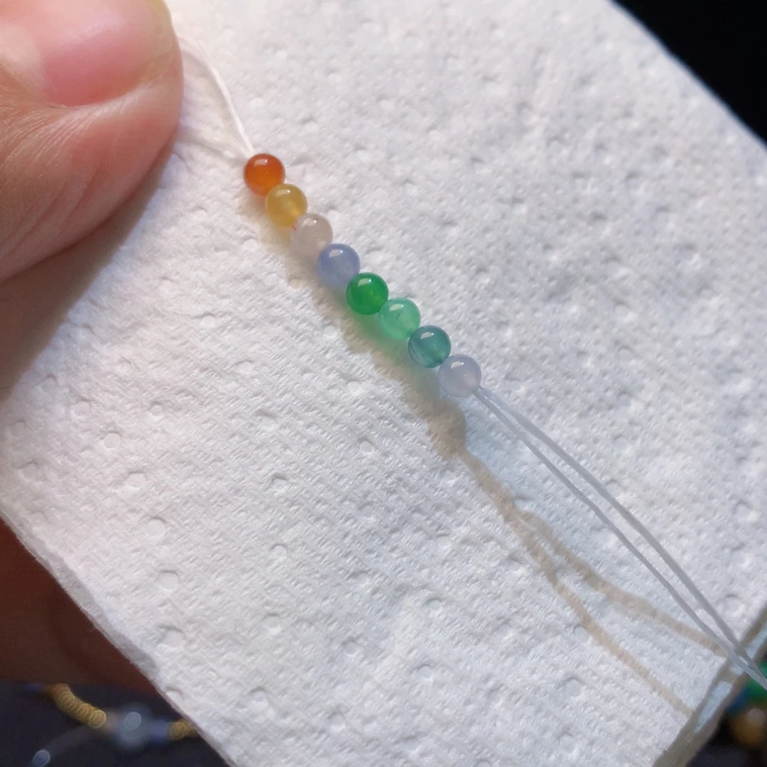 翡翠散珠恰****七彩珠珠68