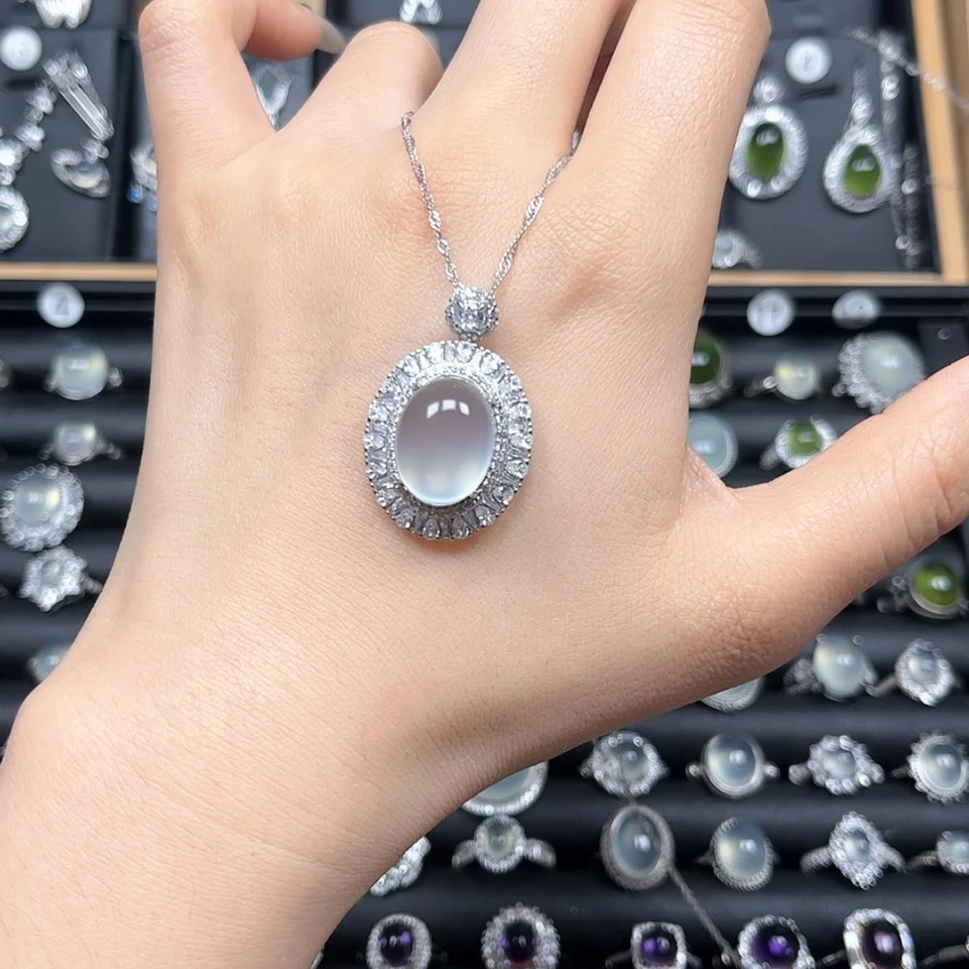 【闪购商品】岫玉颈饰银S925镶嵌叮*?