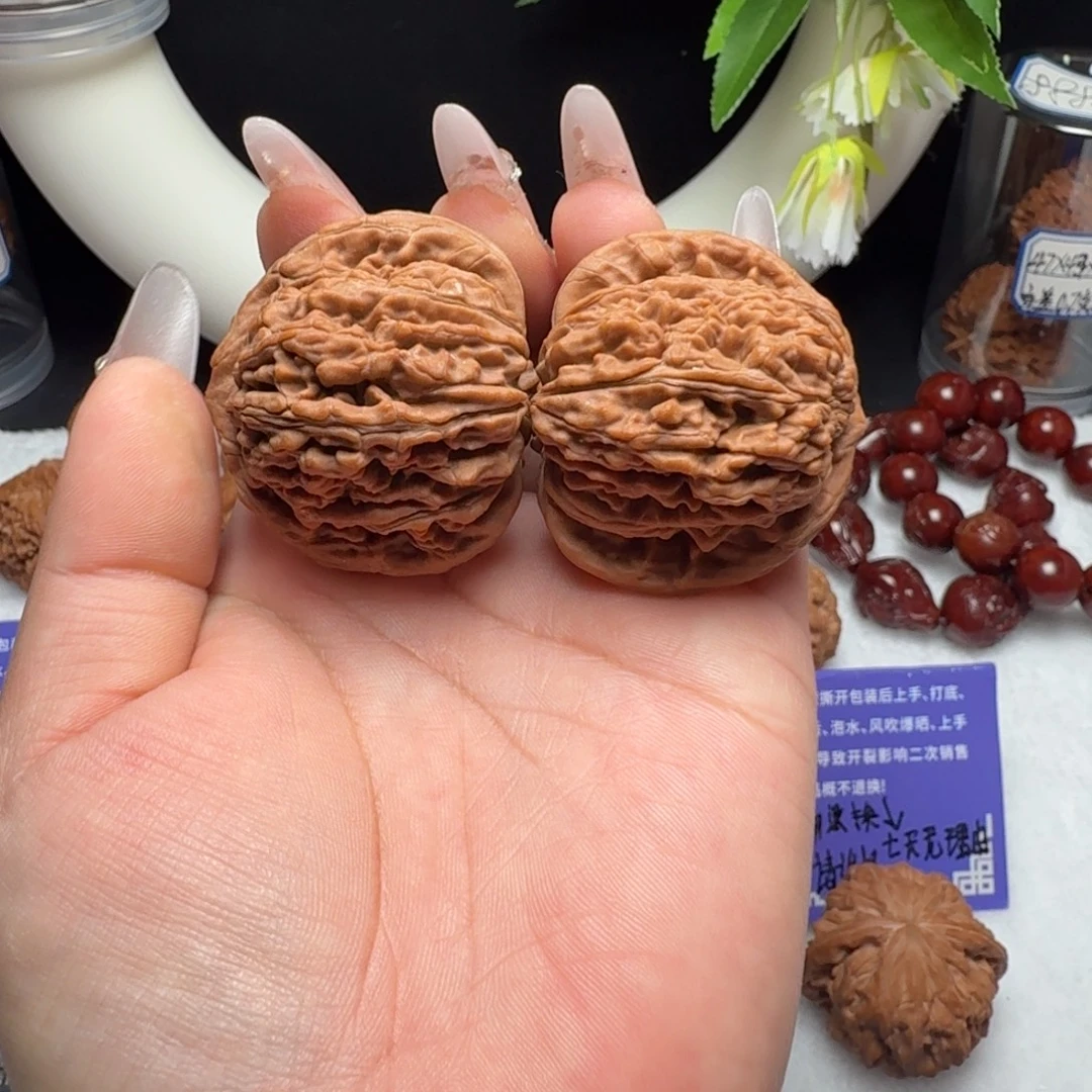 文玩核桃把件蓟县楼43.5