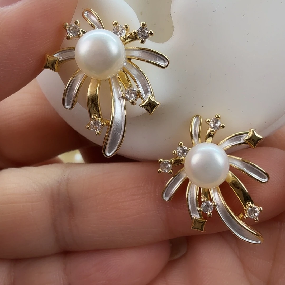 淡水珍珠未镶嵌耳饰