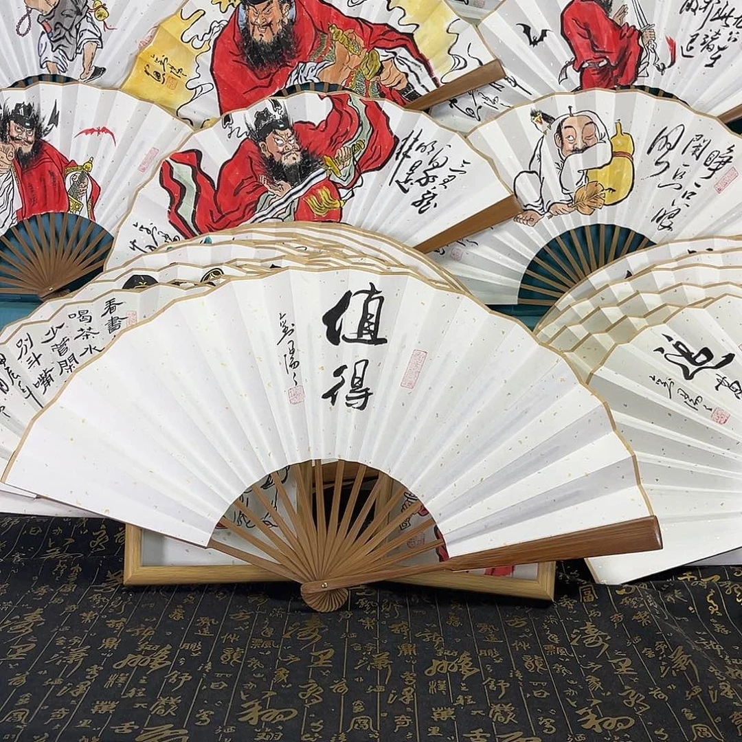 国画手绘折扇一把