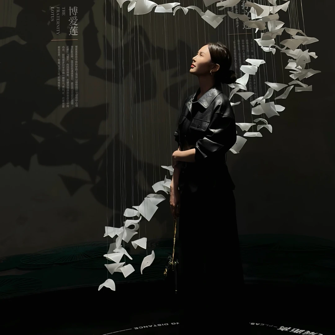 宋佳同款皮衣女短款皮夹克修身皮衣外套女688