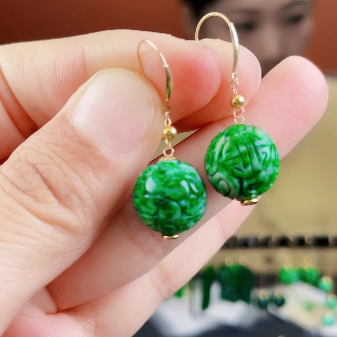 翡翠18K金镶嵌耳饰