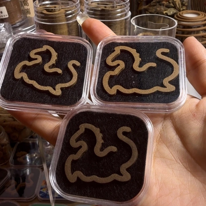 楼***楼盘香3款马各50片。。。。。。。